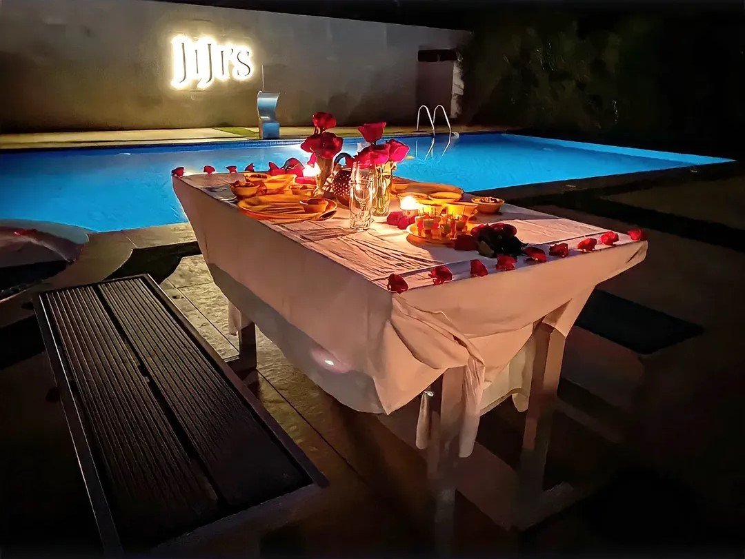 Jiji's Castle Resort